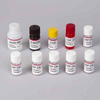 الحساسية الحيوية مجموعة اختبار CRP Elisa مستقرة عند 2-8.C محددة لتحقيق نتائج دقيقة
